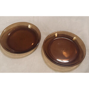 Lot of 2 Vintage Anchor Hocking Amber Pie Plates 9" Brown glass Made in USA